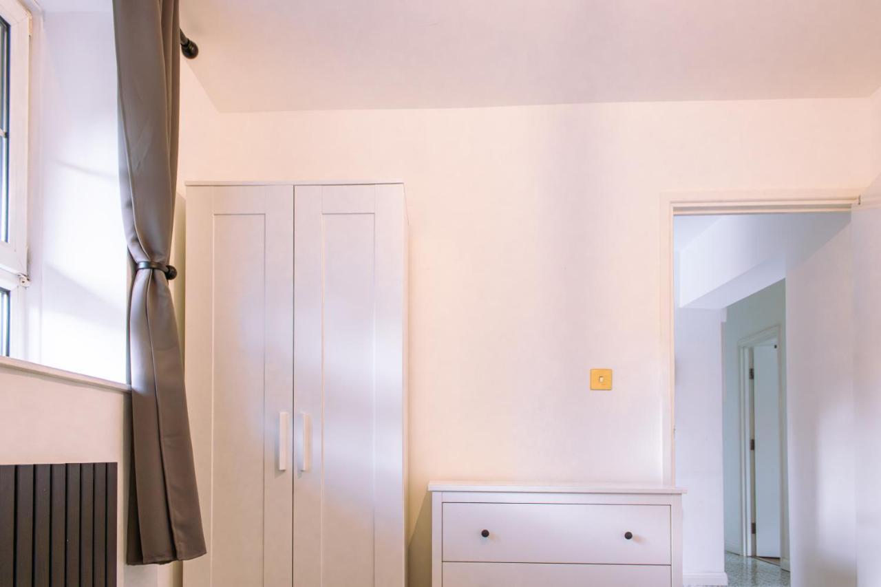 Nice 4 Bedroom Apartment Near City Centre 2-Min Walk To Metro !! Business & Family Friendly!! Londen Buitenkant foto
