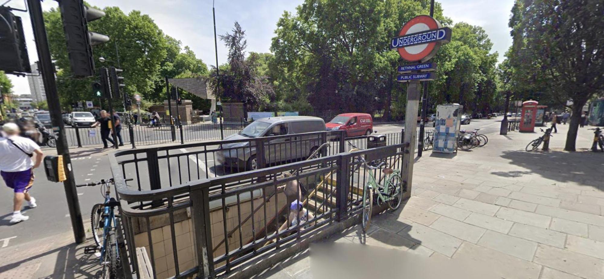 Nice 4 Bedroom Apartment Near City Centre 2-Min Walk To Metro !! Business & Family Friendly!! Londen Buitenkant foto