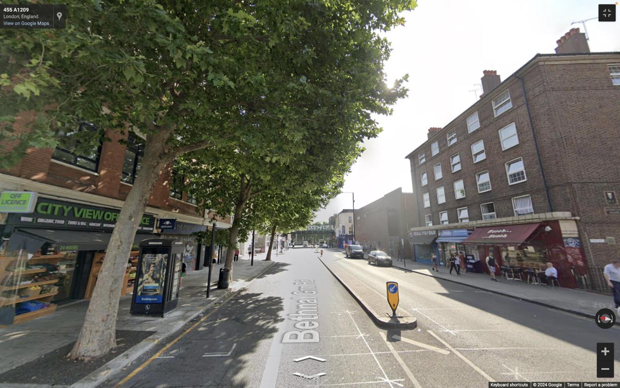 Nice 4 Bedroom Apartment Near City Centre 2-Min Walk To Metro !! Business & Family Friendly!! Londen Buitenkant foto